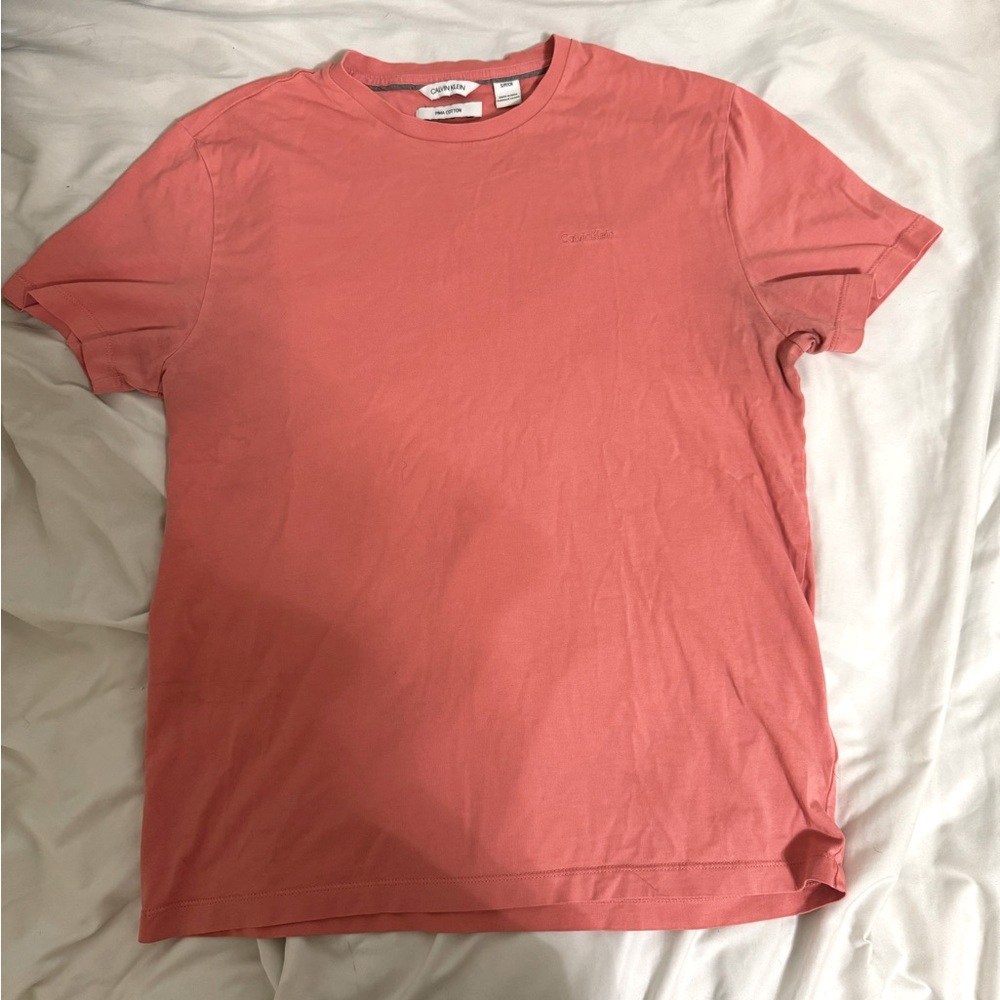 Men’s Calvin Klein T size small